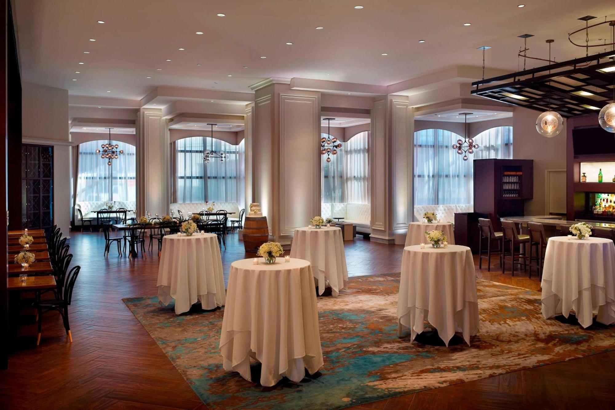 New Orleans Marriott Metairie At Lakeway Екстер'єр фото