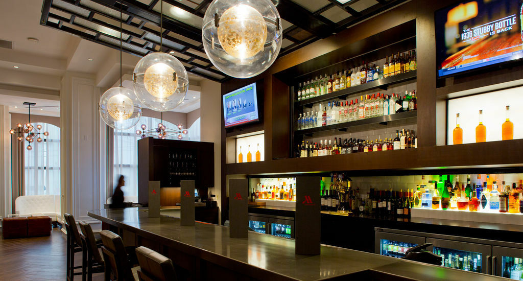 New Orleans Marriott Metairie At Lakeway Екстер'єр фото